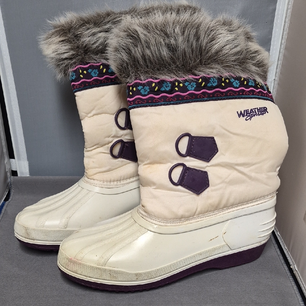 Women's Cream and Purple Winter Boots